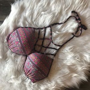 Ladies Swim Suit Top 34DD